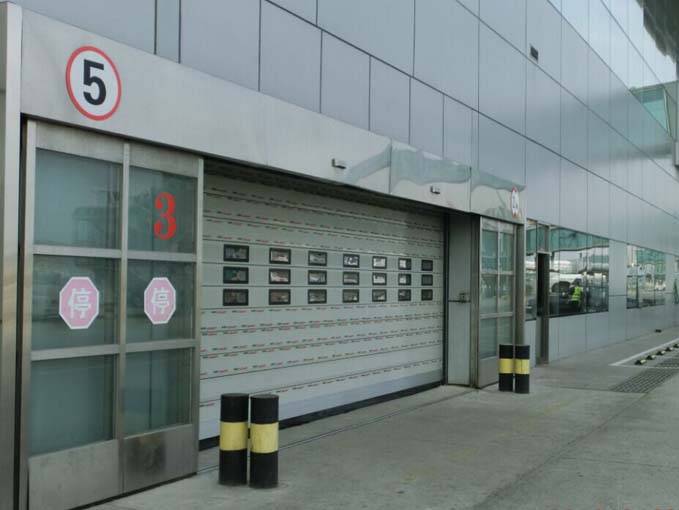 4S店硬質(zhì)快速門(mén)