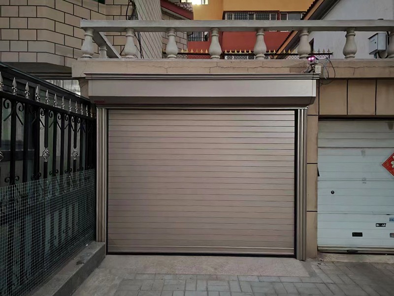 燈光靜音車庫(kù)門(mén)